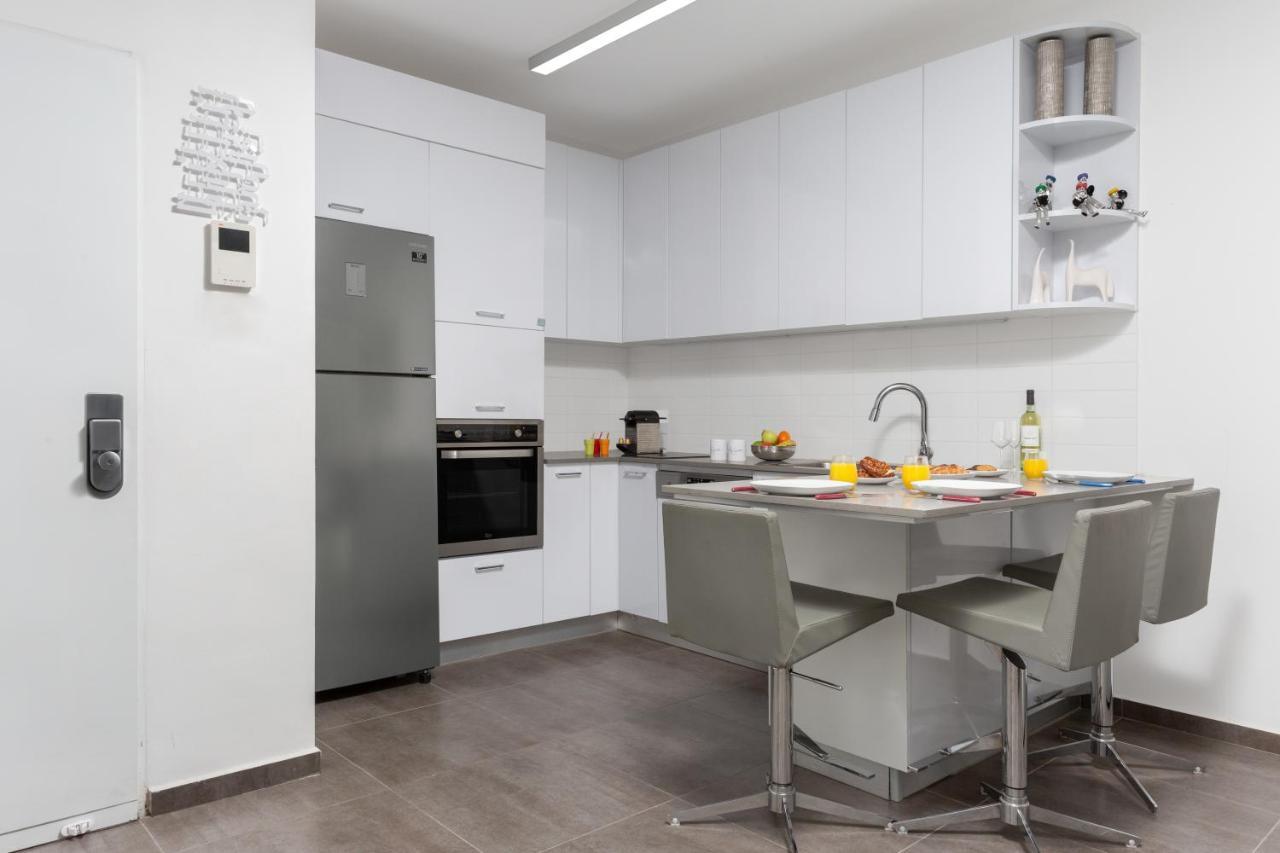 Florentine 2Br With Sea View By Holyguest Tel Aviv Exteriér fotografie